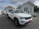 Used 2022 Jeep Grand Cherokee Limited image 3