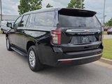 Used 2024 Chevrolet Suburban LT image 4