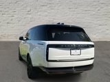 Used 2025 Land Rover Range Rover SE image 3