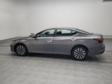 Used 2024 Nissan Altima 2.5 SV image 3