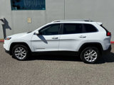 Used 2016 Jeep Cherokee Latitude w/ Comfort/Convenience Group image 3