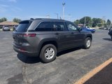 Used 2023 Jeep Grand Cherokee Laredo image 6