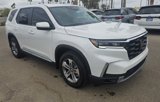New 2025 Honda Pilot EX-L image 3