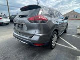 Used 2018 Nissan Rogue S image 6