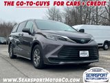 Used 2021 Toyota Sienna LE image 5
