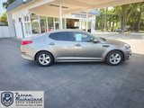 Used 2015 Kia Optima EX w/ EX Premium Package image 2
