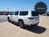Used 2024 Jeep Wagoneer L Series II w/ Flexible Seating Group image 5