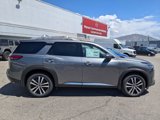 New 2025 Nissan Pathfinder Platinum image 2