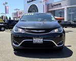 Used 2020 Chrysler Pacifica Touring image 2