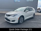 Used 2020 Chrysler Pacifica Touring-L Plus image 5