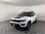 Used 2020 Jeep Compass Trailhawk image 5