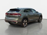 Certified 2025 Volkswagen Atlas Cross Sport SE image 3