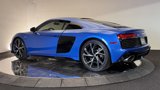 Used 2021 Audi R8 V10 w/ Premium Package image 2