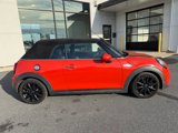 Used 2019 MINI Cooper S w/ Premium Package image 2