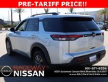 New 2025 Nissan Pathfinder SV image 6