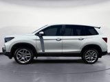 Used 2025 Honda Passport EX-L image 2