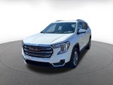 Used 2024 GMC Terrain SLT image 3