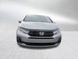 New 2025 Honda Odyssey Touring image 4