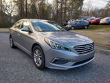Used 2015 Hyundai Sonata SE image 3