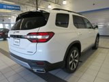New 2025 Honda Pilot Touring image 2