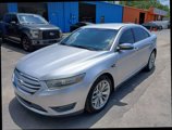 Used 2013 Ford Taurus Limited image 3