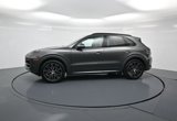 Used 2025 Porsche Cayenne image 2