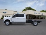 New 2025 Ford F350 4x4 Crew Cab DRW Super Duty image 3
