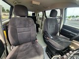 Used 2019 Dodge Grand Caravan SE image 3
