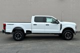 New 2025 Ford F250 4x4 Crew Cab Super Duty image 3