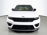 New 2025 Jeep Grand Cherokee Summit image 2