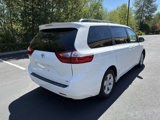 Used 2017 Toyota Sienna LE image 5