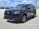 New 2025 Nissan Pathfinder SL w/ Black Appearance Package image 4
