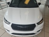 New 2026 Chrysler Pacifica Select image 3