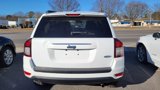 Used 2016 Jeep Compass Latitude image 4