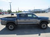 Used 2022 Toyota Tacoma TRD Off-Road image 6