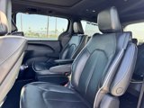 Used 2020 Chrysler Pacifica Limited w/ Advanced Safetytec Group image 4