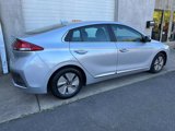 Used 2022 Hyundai Ioniq SE image 5