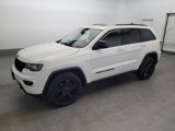 Used 2019 Jeep Grand Cherokee Laredo image 2