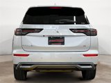 New 2025 Mitsubishi Outlander SE image 6