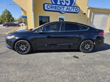 Used 2017 Ford Fusion SE image 3
