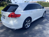 Used 2010 Toyota Venza image 4