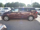 Used 2017 Kia Sedona LX w/ LX Essentials Premium Package image 3
