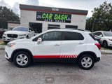 Used 2017 Chevrolet Trax LT w/ Driver Confidence Package image 2