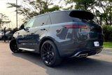 Used 2025 Land Rover Range Rover Sport Dynamic SE image 3