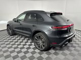 Used 2025 Porsche Macan image 3