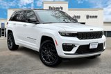 New 2025 Jeep Grand Cherokee Summit image 2