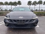 Used 2024 Hyundai Elantra SEL image 2