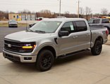 New 2025 Ford F150 XLT w/ Equipment Group 301A Standard image 4