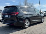 Used 2023 Chrysler Pacifica Touring-L image 3