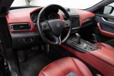 Used 2021 Maserati Levante GranLusso image 6